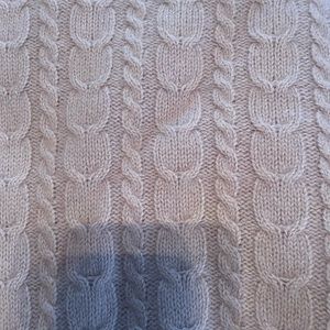 Tom Ford Cashmere cable knit sweater. Smaller Medium, great condition